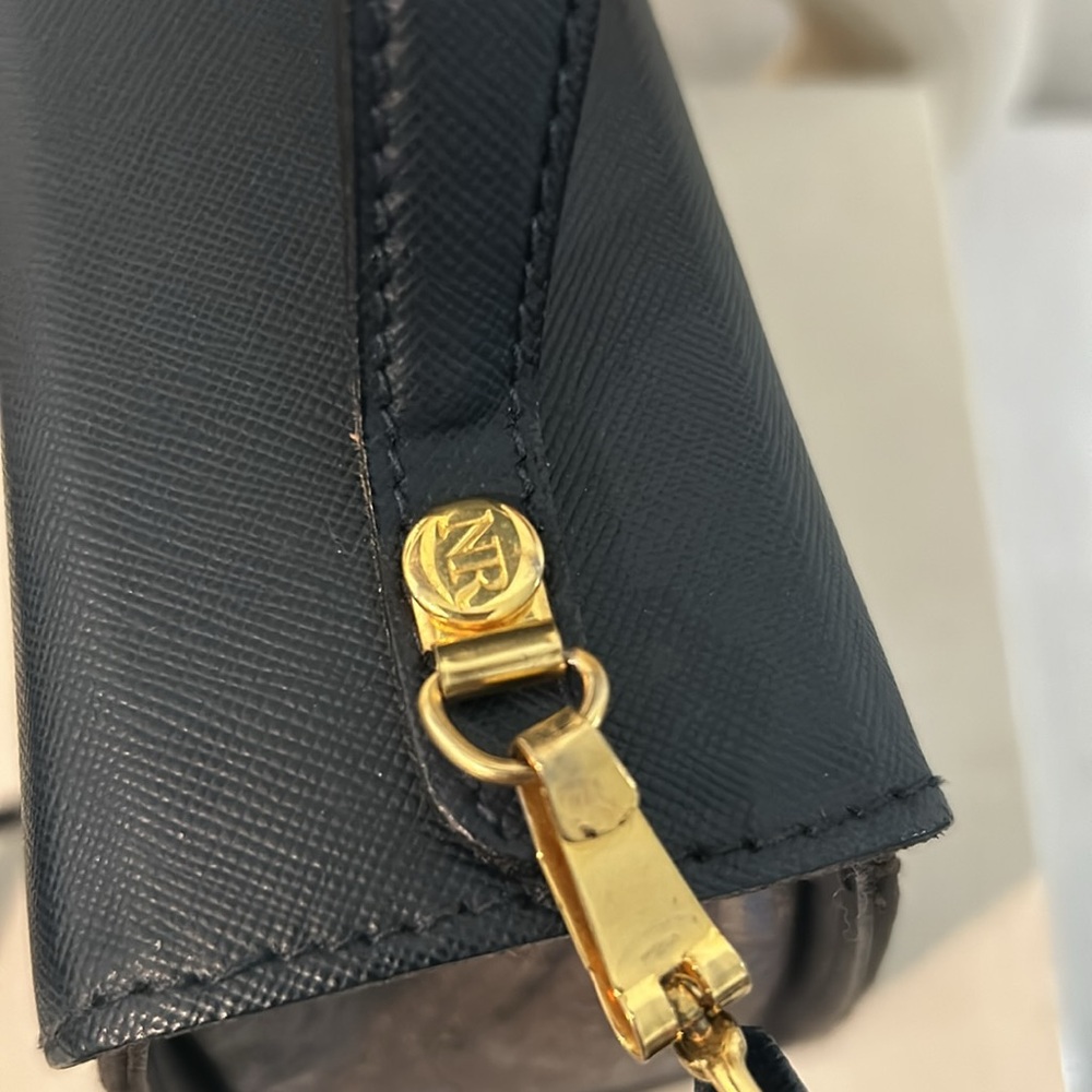 Nina Ricci Crossbody Bag - Picture 6 of 16